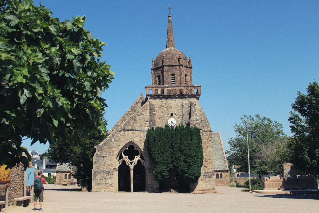 Église Saint-Jacques (Saint-Jacques Church), Perros-Guirec