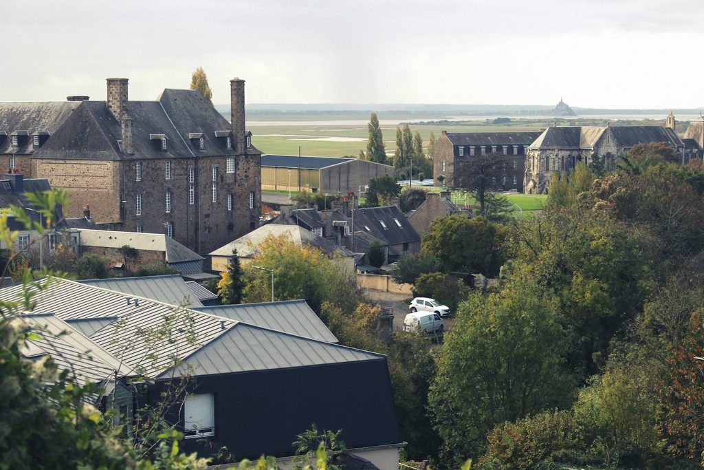 Mont-Saint-Michel vu depuis le Square Thomas Becket (Mont-Saint-Michel seen from Thomas Becket Square), Avranches