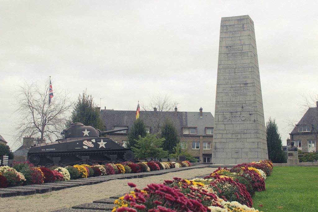Place Patton (Patton Square), Avranches
