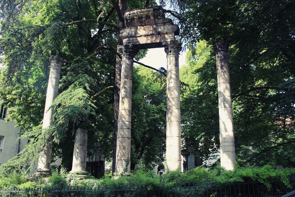 Square Castan (Castan Square), Besançon